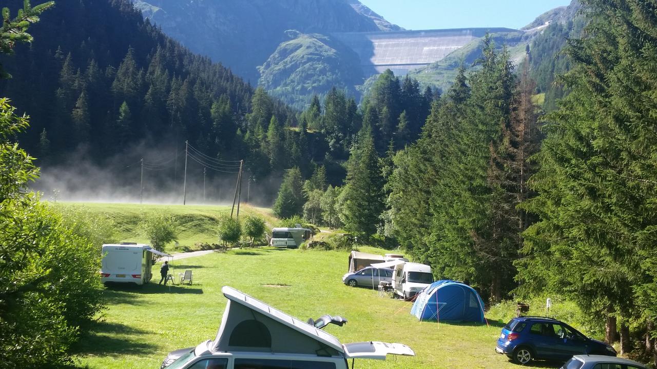 فندق Coutaفي  Val Des Dix المظهر الخارجي الصورة